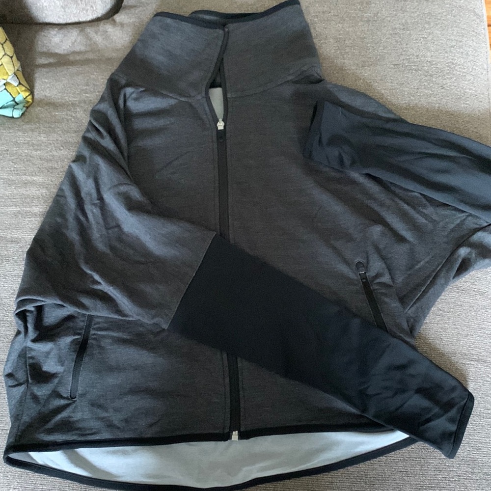 Nike Dri-Fit Bat Wing, High-Collar Workout Jacket